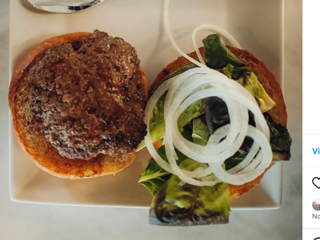 Basic Burger.