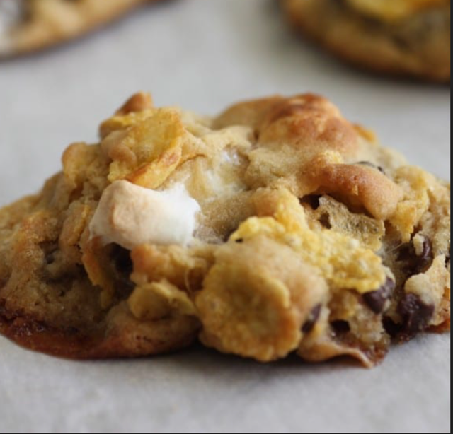 Cookie, Cornflake.